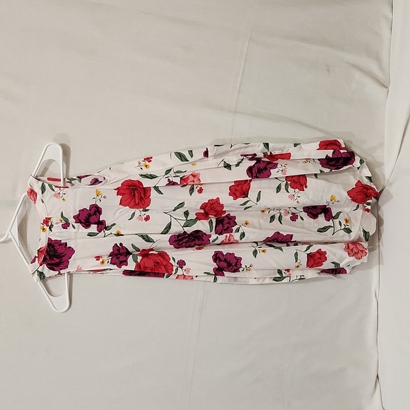 Sundress - Picture 2 of 3